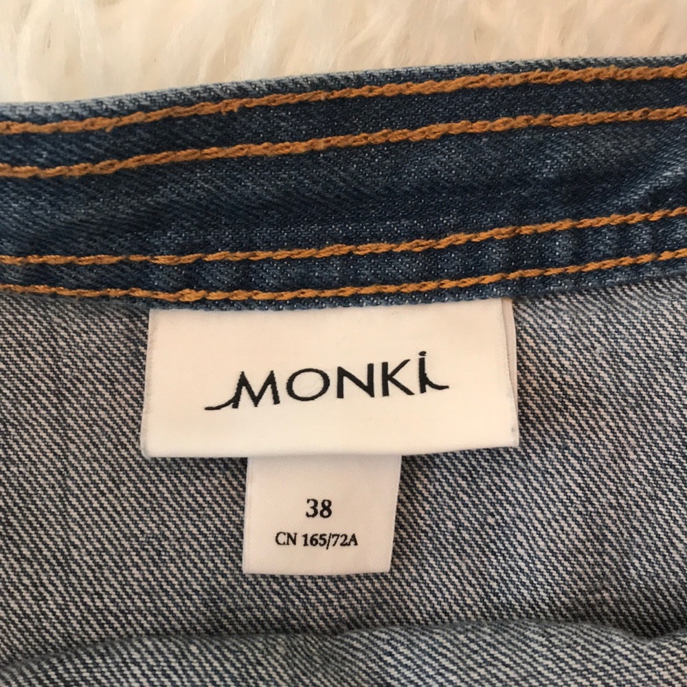 4/$25 MONKI DENIM SKIRT - Picture 2 of 4